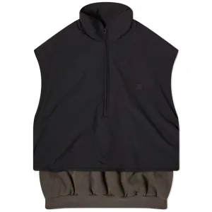 Fear Of God Essentials Spring Nylon Fleece Mockneck Vest in Ink & Jet Black