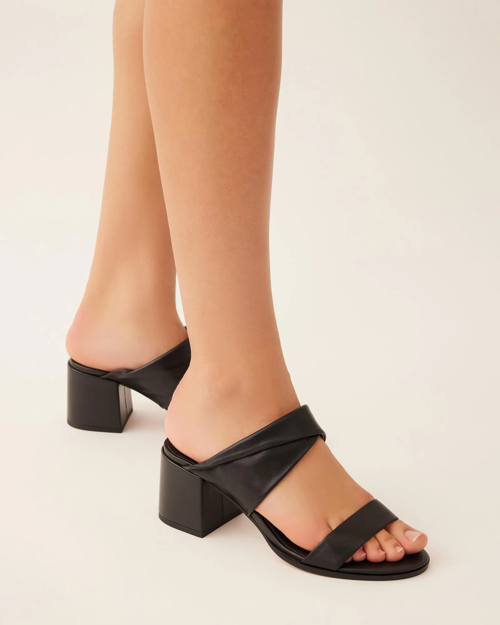 RANI MID HEEL SANDALS BLACK LEATHER